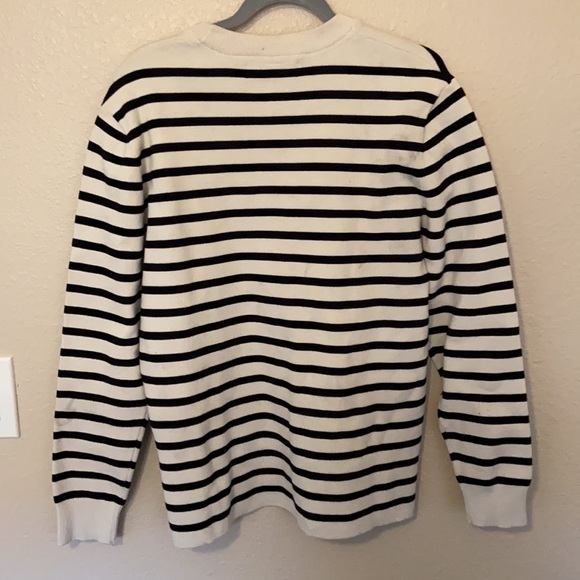 H&M Crewneck - Picture 2 of 3